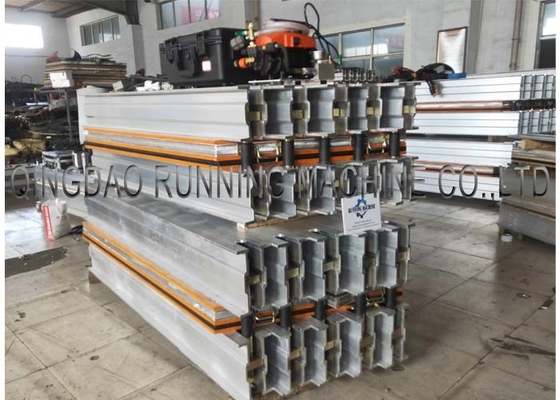 Combined Rubber Conveyor Belt Splicing Equipment 2400mm Portable Vulcanizing Machine